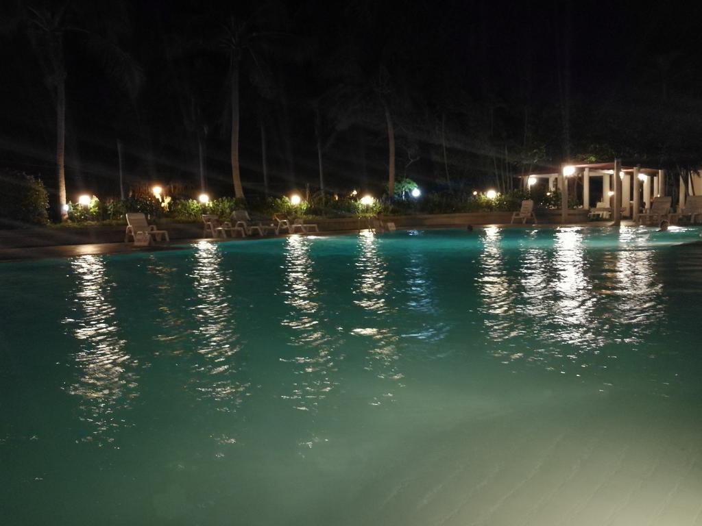 Vip Condo Rayong Ban Phe Exteriör bild
